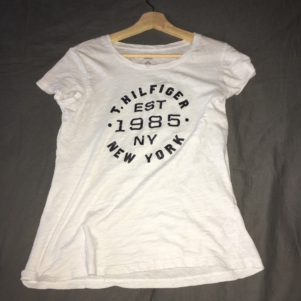 AUTHENTIC TOMMY HILFIGER T-SHIRT SIZE SMALL